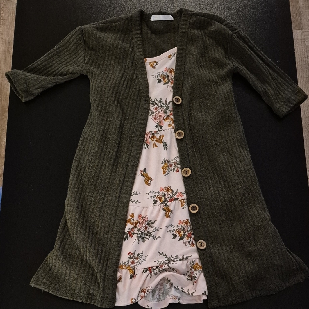 Beautees Green Cardigan with Floral Dress